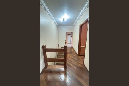 Casa à venda com 127m², 2 quartos e 2 vagasCorredor