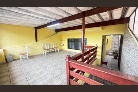 Casa à venda com 127m², 2 quartos e 2 vagasVaranda