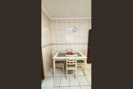 Casa à venda com 127m², 2 quartos e 2 vagasCozinha