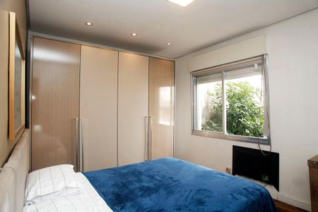 Quarto de apartamento para alugar com 1 quarto, 32m² em Auxiliadora, Porto Alegre