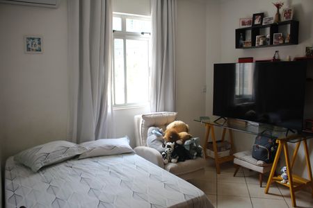 Apartamento à venda com 141m², 3 quartos e 2 vagasQuarto 1