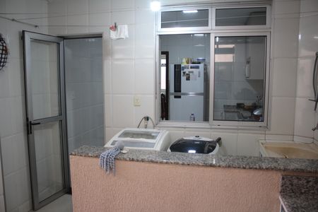 Apartamento à venda com 141m², 3 quartos e 2 vagasÁrea de Serviço