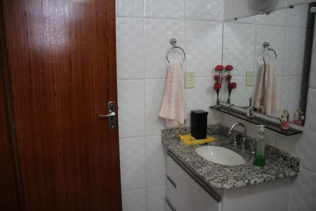 Apartamento à venda com 141m², 3 quartos e 2 vagasBanheiro da Suíte