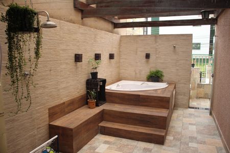 Apartamento à venda com 141m², 3 quartos e 2 vagasQuintal