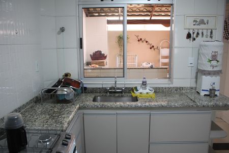 Apartamento à venda com 141m², 3 quartos e 2 vagasCozinha