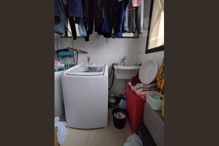 Apartamento à venda com 73m², 3 quartos e 1 vagaÁrea de Serviço