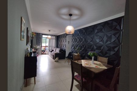 Apartamento à venda com 73m², 3 quartos e 1 vagaSala