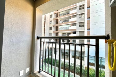 Apartamento para alugar com 29m², 1 quarto e sem vagaVaranda