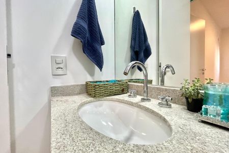 Apartamento para alugar com 29m², 1 quarto e sem vagaBanheiro da Suíte