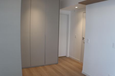 Apartamento para alugar com 75m², 2 quartos e 1 vaga Apartamento para alugar com 75m², 2 quartos e 1 vagaSuíte