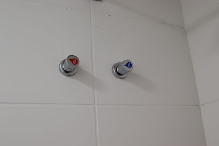 Apartamento para alugar com 75m², 2 quartos e 1 vaga Apartamento para alugar com 75m², 2 quartos e 1 vagaBanheiro Social