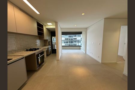 Apartamento para alugar com 75m², 2 quartos e 1 vaga Apartamento para alugar com 75m², 2 quartos e 1 vagaSala