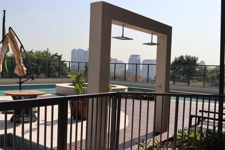 Apartamento para alugar com 75m², 2 quartos e 1 vaga Apartamento para alugar com 75m², 2 quartos e 1 vagaÁrea comum - Piscina