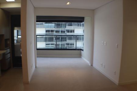 Apartamento para alugar com 75m², 2 quartos e 1 vaga Apartamento para alugar com 75m², 2 quartos e 1 vagaSala