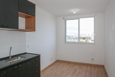 Sala e Cozinha de apartamento para alugar com 1 quarto, 26m² em Água Branca, São Paulo