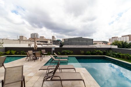 Apartamento para alugar com 26m², 1 quarto e sem vaga Apartamento para alugar com 26m², 1 quarto e sem vagaÁrea comum - Piscina