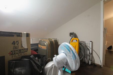 Casa de condomínio à venda com 79m², 2 quartos e 2 vagas Casa de condomínio à venda com 79m², 2 quartos e 2 vagasMezanino