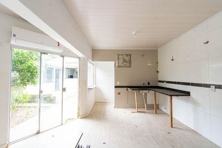 Casa à venda com 200m², 5 quartos e 2 vagas Casa à venda com 200m², 5 quartos e 2 vagasÁrea comum