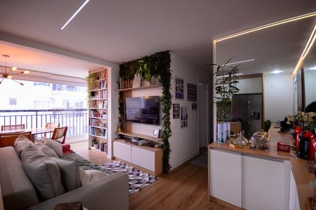 Apartamento para alugar com 74m², 3 quartos e 1 vaga Apartamento para alugar com 74m², 3 quartos e 1 vagaSala