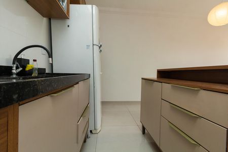 Apartamento para alugar com 45m², 2 quartos e sem vaga Apartamento para alugar com 45m², 2 quartos e sem vagaCozinha e Área de Serviço