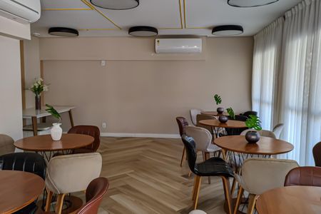 Apartamento à venda com 52m², 2 quartos e 1 vagaÁrea comum