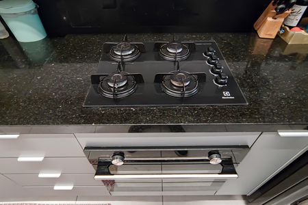 Apartamento à venda com 52m², 2 quartos e 1 vagaCozinha e área de serviço