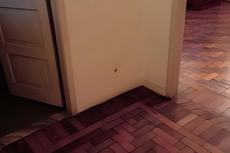 Casa à venda com 100m², 3 quartos e 2 vagas