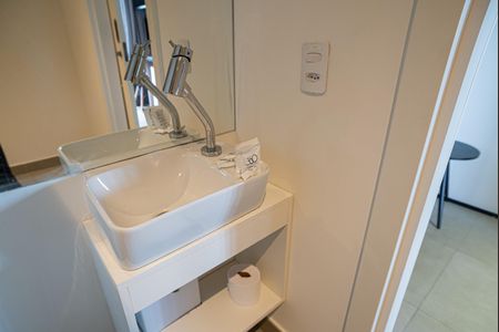 Studio à venda com 22m², 1 quarto e sem vaga Studio à venda com 22m², 1 quarto e sem vagaBanheiro