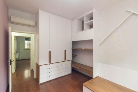 Apartamento para alugar com 105m², 2 quartos e 1 vagaQuarto 