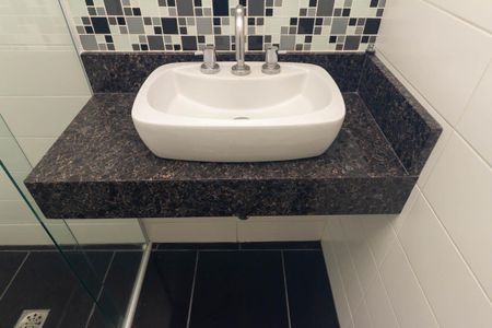 Apartamento para alugar com 105m², 2 quartos e 1 vagaBanheiro 