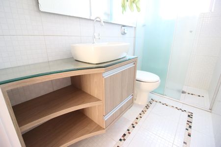 Apartamento para alugar com 56m², 2 quartos e 1 vagaBanheiro
