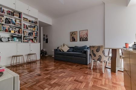 Apartamento à venda com 82m², 2 quartos e sem vagaSala