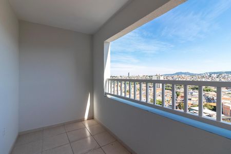 Apartamento para alugar com 37m², 2 quartos e sem vaga Apartamento para alugar com 37m², 2 quartos e sem vagaVaranda da Sala