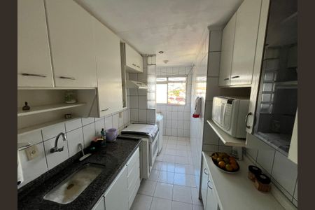 Apartamento à venda com 55m², 2 quartos e 1 vagaCozinha