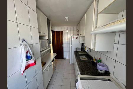 Apartamento à venda com 55m², 2 quartos e 1 vagaCozinha