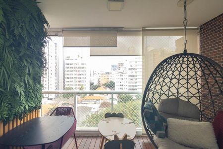 Apartamento à venda com 88m², 2 quartos e 2 vagasVaranda