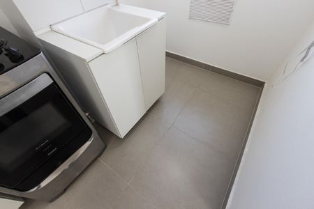 Apartamento para alugar com 37m², 2 quartos e sem vagaÁrea de Serviço