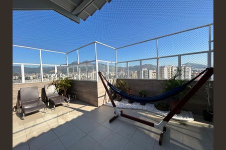 Apartamento à venda com 145m², 3 quartos e 2 vagasÁrea comum
