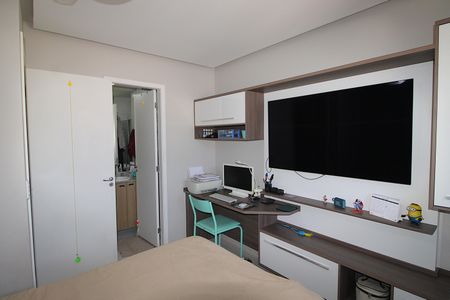 Apartamento à venda com 145m², 3 quartos e 2 vagasSuíte