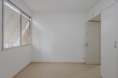 Apartamento para alugar com 105m², 3 quartos e 2 vagasQuarto 2