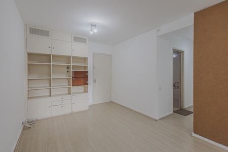 Apartamento para alugar com 105m², 3 quartos e 2 vagasSala