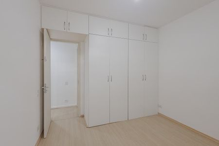 Apartamento para alugar com 105m², 3 quartos e 2 vagasQuarto 2