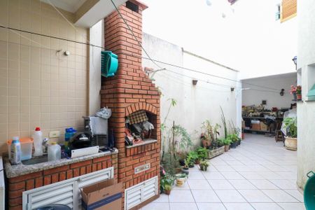 Casa à venda com 115m², 3 quartos e 1 vagaÁrea de Serviço