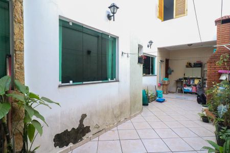 Casa à venda com 115m², 3 quartos e 1 vagaÁrea de Serviço