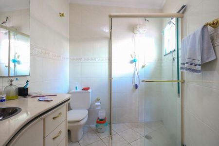 Casa à venda com 115m², 3 quartos e 1 vagaBanheiro da Suíte 1