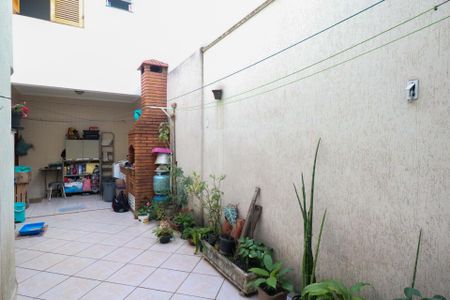 Casa à venda com 115m², 3 quartos e 1 vagaÁrea de Serviço