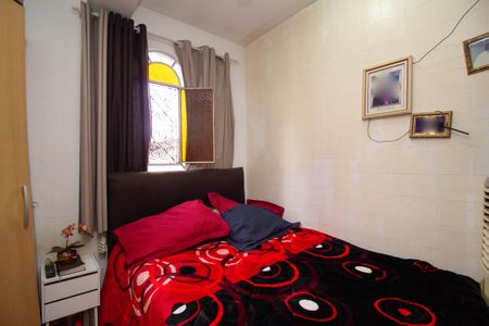 Casa à venda com 280m², 3 quartos e 2 vagasQuarto 2