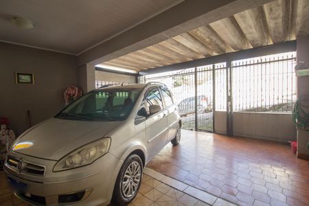 Casa à venda com 280m², 3 quartos e 2 vagasGaragem