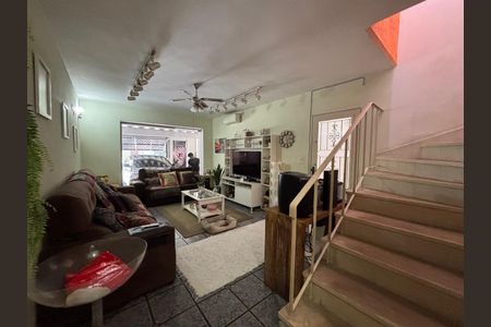 Casa à venda com 130m², 3 quartos e 2 vagas Casa à venda com 130m², 3 quartos e 2 vagasFoto 16