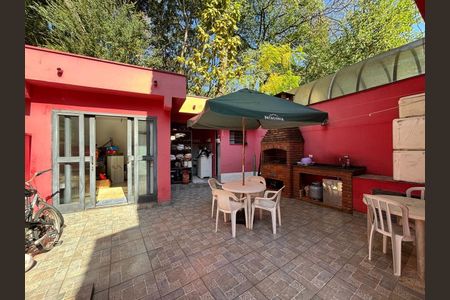 Casa à venda com 130m², 3 quartos e 2 vagas Casa à venda com 130m², 3 quartos e 2 vagasFoto 01